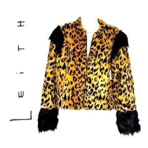 LEITH NWT Leopard Print Faux Fur Black fur Detail Cuffs/Shoulder Zip Up SZ Med